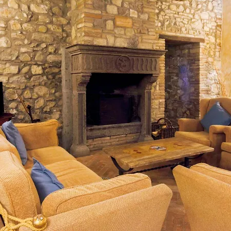 Appealing Holiday In With Sauna & Pool